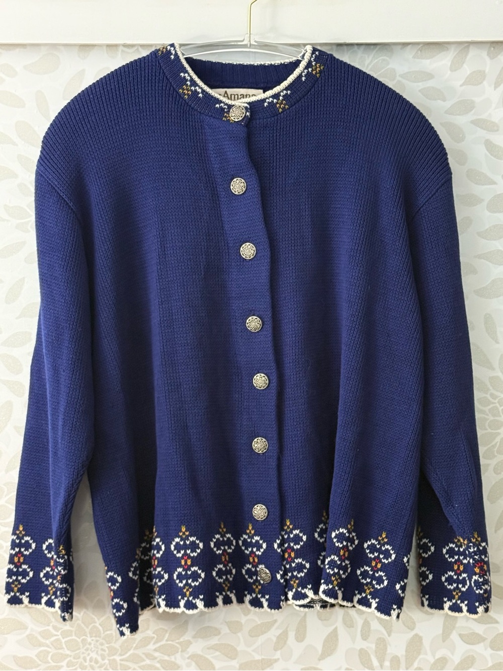 Vintage Amana Women’s 42 M L Navy Blue Fair Isle Trim Filigree Cardigan Sweater